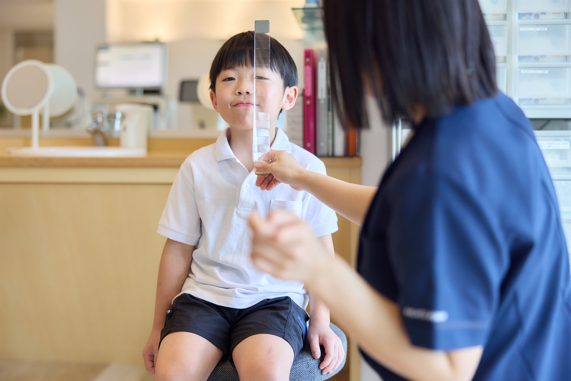 子どもの視力検査のイメージ